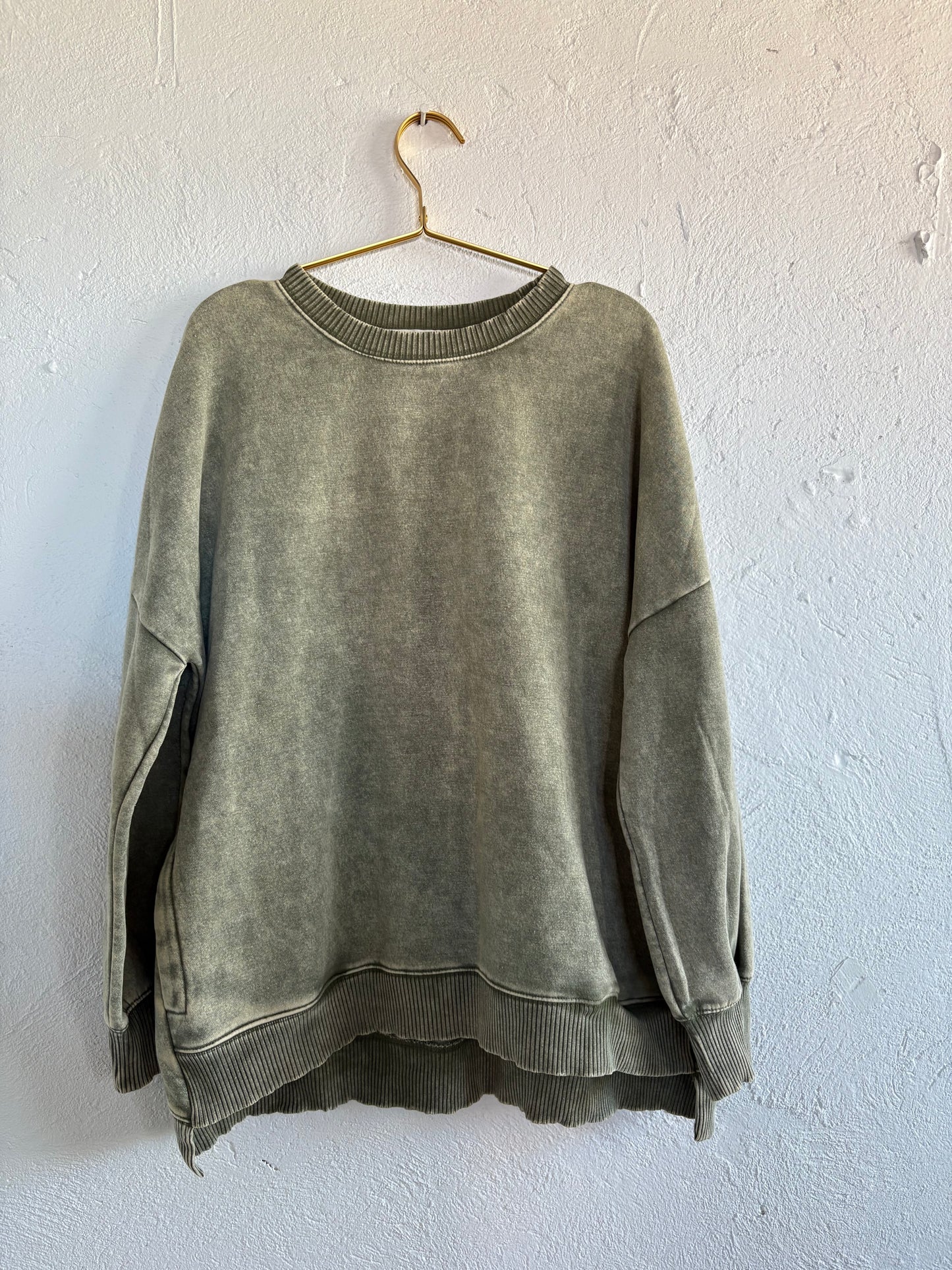 Olive Dreamer Pullover